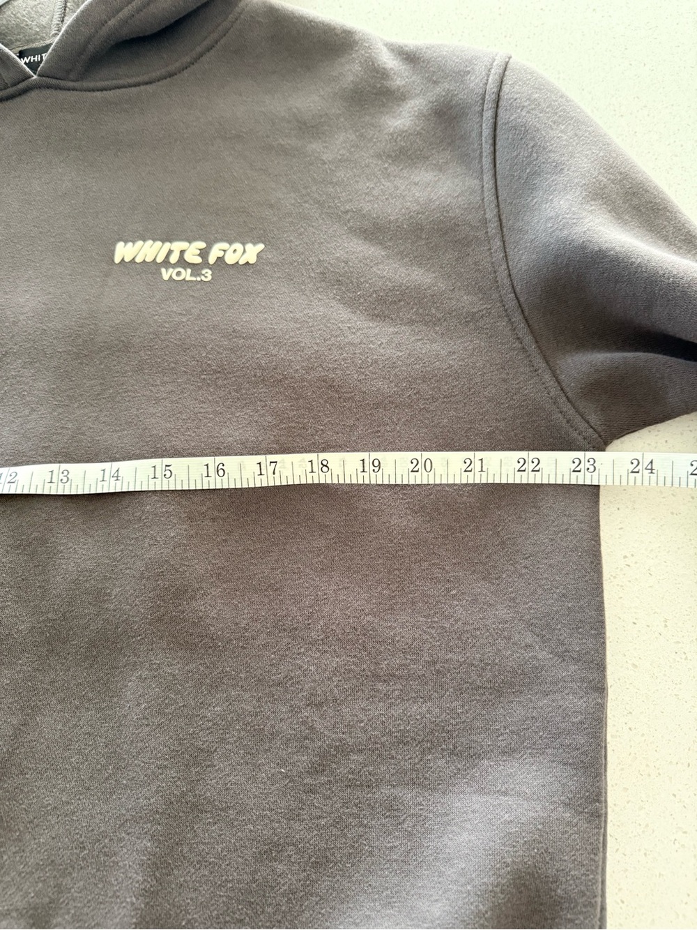 White Fox Boutique Vol 3 Oversized Hoodie Gray Cream Puff Print Small Women - Picture 4 of 8